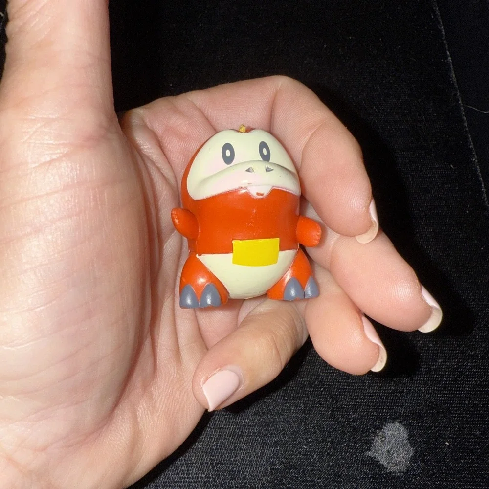Small‎ Pokemon Hogeta. 3869